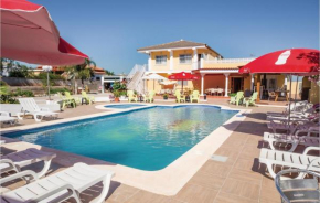  Four-Bedroom Holiday Home in Lliria  Лириа